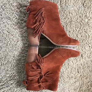 Tom’s suede fringe chunky heel booties
